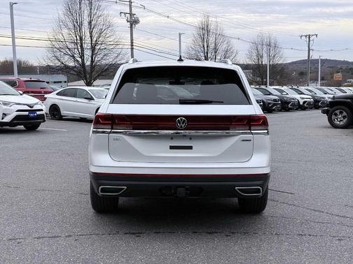 2026 Volkswagen Atlas 2.0T SEL