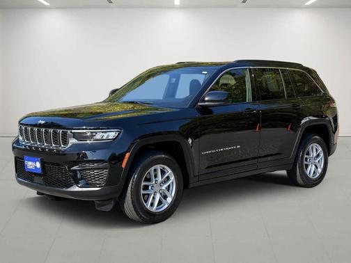 2024 Jeep Grand Cherokee Laredo X