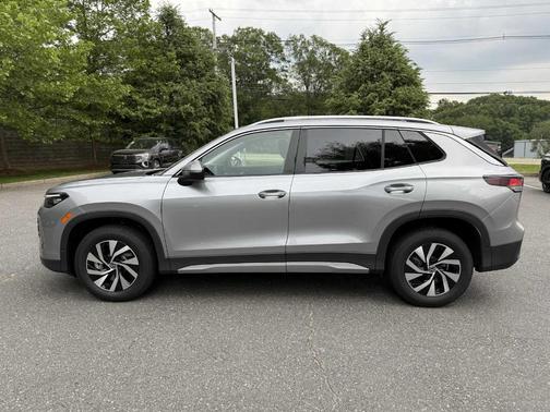 2025 Volkswagen Tiguan 2.0T S