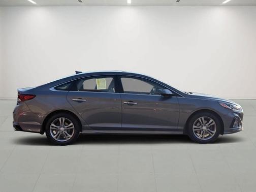 2019 Hyundai SONATA SEL