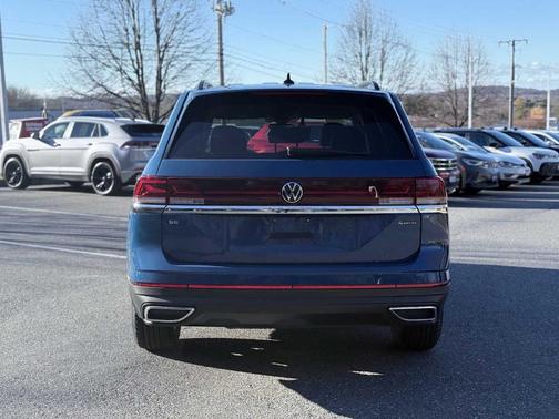 2026 Volkswagen Atlas 2.0T SE