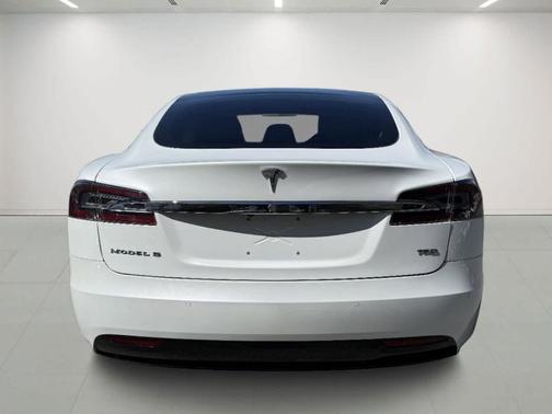 2017 Tesla Model S 75D