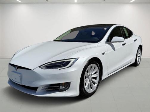 2017 Tesla Model S 75D