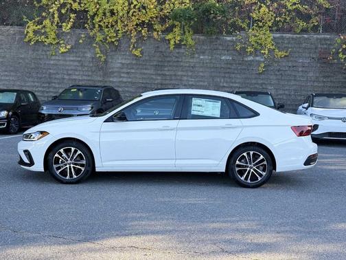 2025 Volkswagen Jetta 1.5T Sport