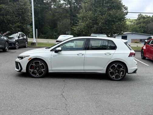 2025 Volkswagen Golf GTI 2.0T Autobahn