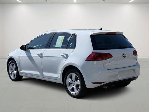 2017 Volkswagen Golf TSI Wolfsburg Edition 4-Door