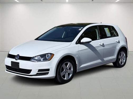 2017 Volkswagen Golf TSI Wolfsburg Edition 4-Door