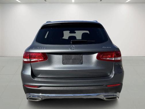 2017 Mercedes-Benz GLC 300 Base 4MATIC