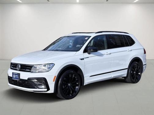 2021 Volkswagen Tiguan 2.0T SE R-Line Black