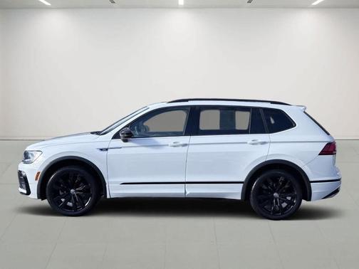 2021 Volkswagen Tiguan 2.0T SE R-Line Black