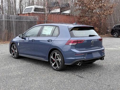 2026 Volkswagen Golf GTI SE