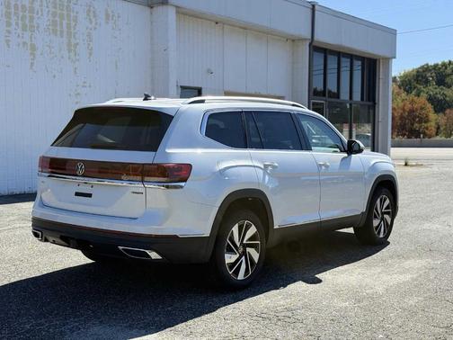 2026 Volkswagen Atlas 2.0T SEL