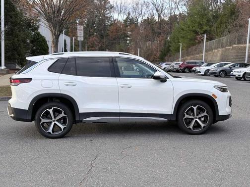 2025 Volkswagen Tiguan 2.0T SE