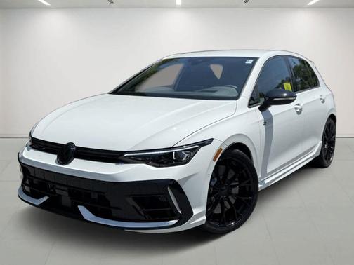 2025 Volkswagen Golf R 2.0T Black Edition