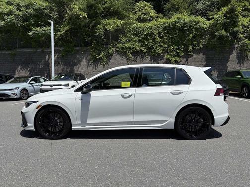 2025 Volkswagen Golf R 2.0T Black Edition