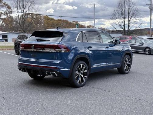 2026 Volkswagen Atlas Cross Sport 2.0T SEL Premium R-Line