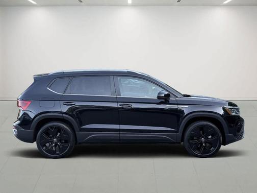 2023 Volkswagen Taos 1.5T SEL