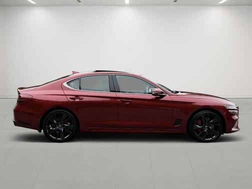 2023 Genesis G70 3.3T