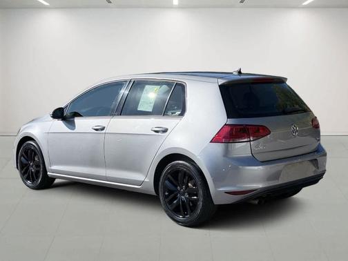 2015 Volkswagen Golf Auto TSI SE
