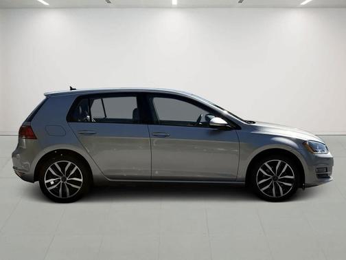 2015 Volkswagen Golf Auto TSI SE