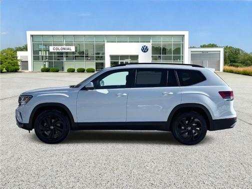 2022 Volkswagen Atlas 2.0T SE