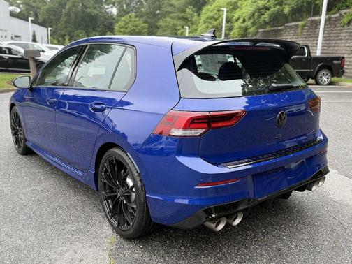 2025 Volkswagen Golf R 2.0T Black Edition