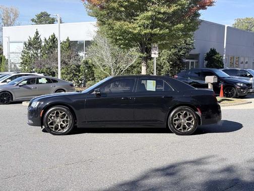 2017 Chrysler 300 S
