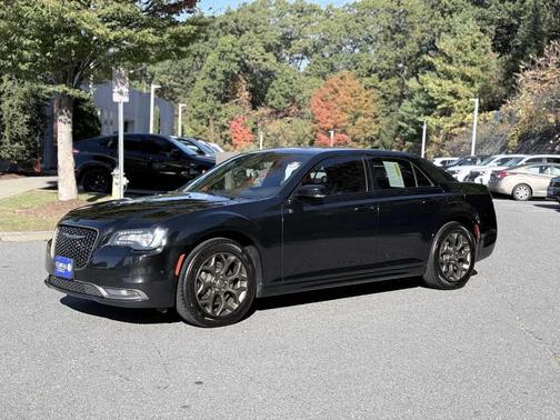 2017 Chrysler 300 S