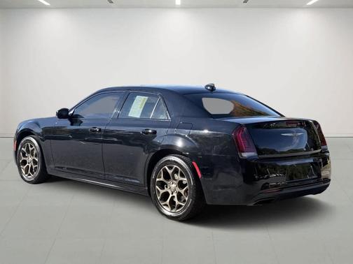 2017 Chrysler 300 S