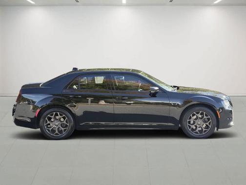 2017 Chrysler 300 S