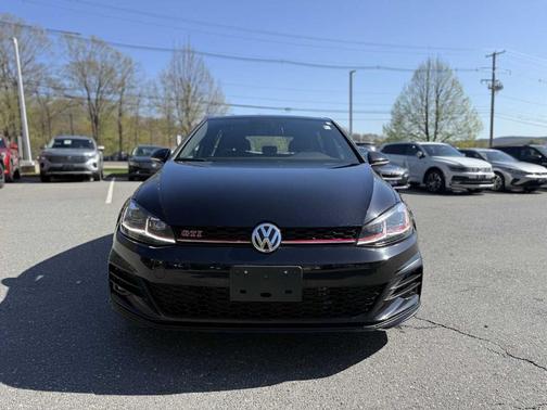 2021 Volkswagen Golf GTI 2.0T SE