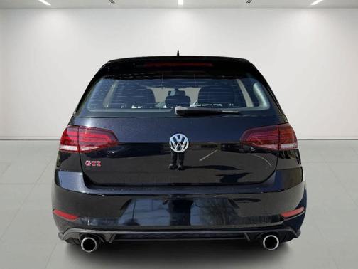 2021 Volkswagen Golf GTI 2.0T SE