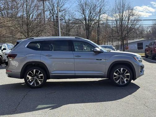 2026 Volkswagen Atlas 2.0T SEL Premium R-Line