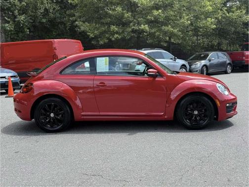 2019 Volkswagen Beetle 2.0T S