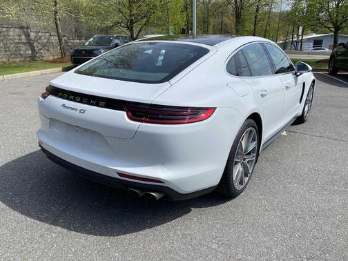 2019 Porsche Panamera 4S