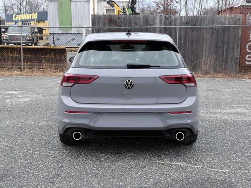 2026 Volkswagen Golf GTI SE