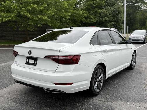 2021 Volkswagen Jetta 1.4T R-Line