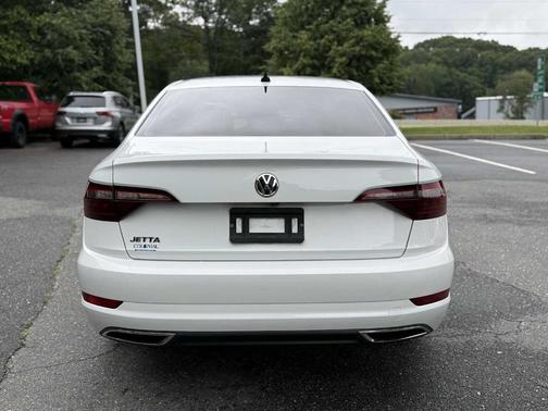 2021 Volkswagen Jetta 1.4T R-Line