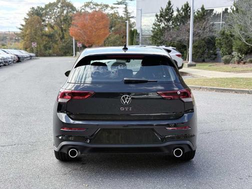 2025 Volkswagen Golf GTI 2.0T S