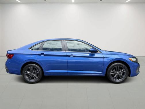 2023 Volkswagen Jetta 1.5T SE