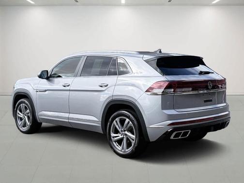 2024 Volkswagen Atlas Cross Sport 2.0T SEL R-Line