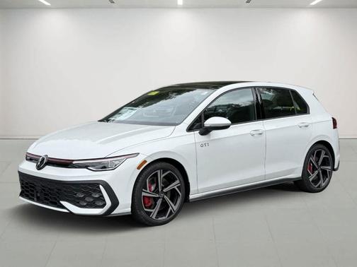 2025 Volkswagen Golf GTI 2.0T SE