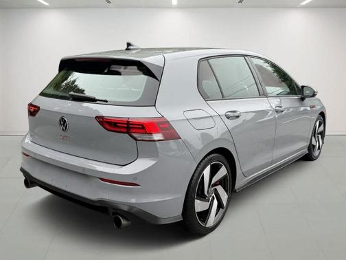 2022 Volkswagen Golf GTI 2.0T S