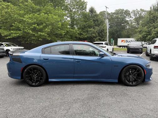 2020 Dodge Charger Scat Pack