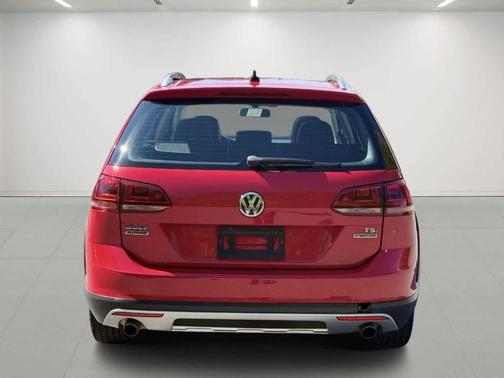 2017 Volkswagen Golf Alltrack TSI SEL