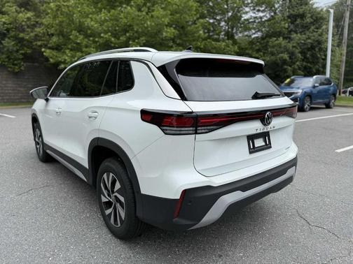 2025 Volkswagen Tiguan 2.0T S