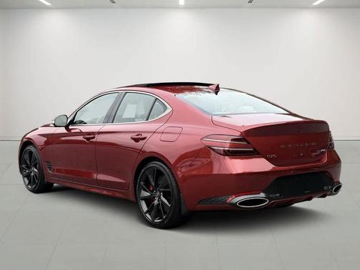 2023 Genesis G70 3.3T