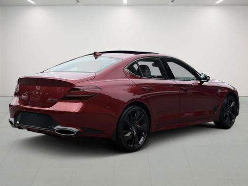 2023 Genesis G70 3.3T