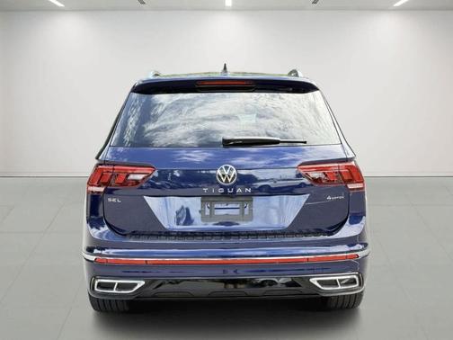 2022 Volkswagen Tiguan 2.0T SEL R-Line
