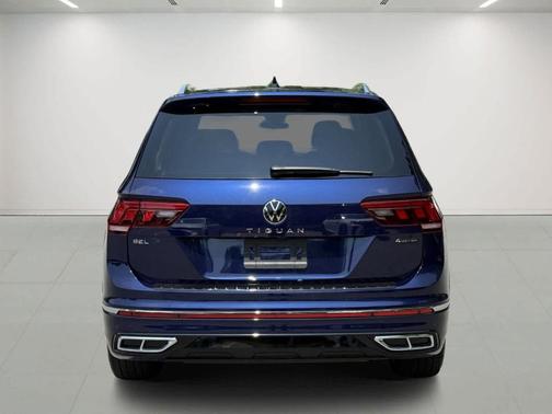 2022 Volkswagen Tiguan 2.0T SEL R-Line